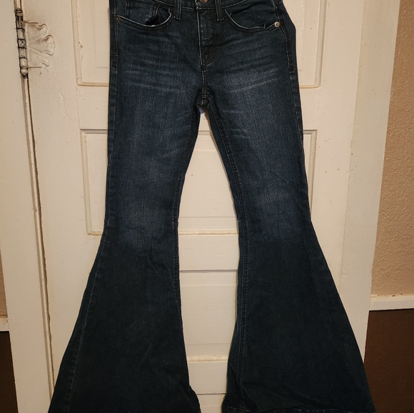 Cruel Girl Bell bottoms - Picture 4 of 4